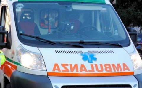 Un TIR con 20 tonnellate di aiuti parte per l’Ucraina